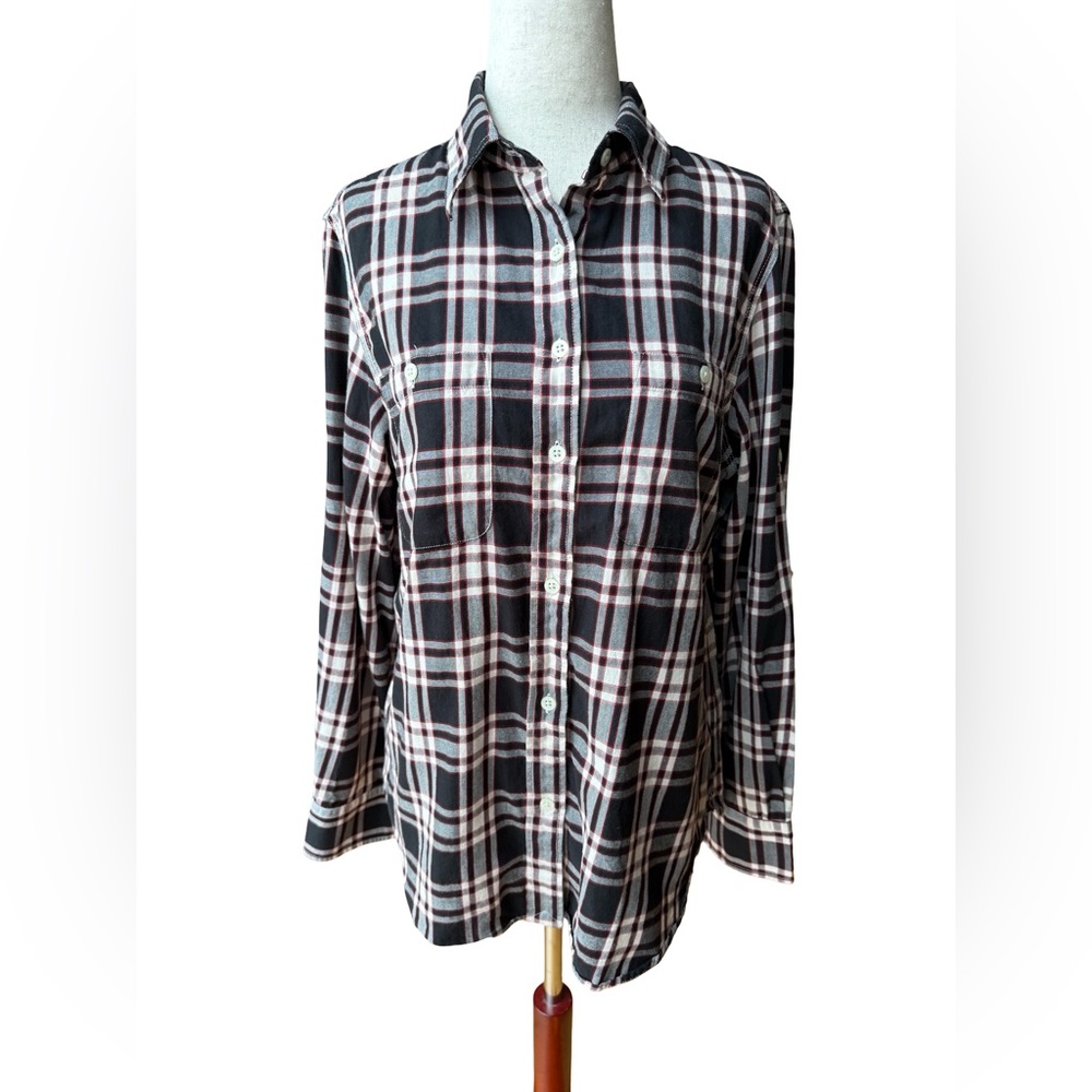 Lauren Ralph Lauren women’s Black and White Plaid Button-Down Shirt Size Medium